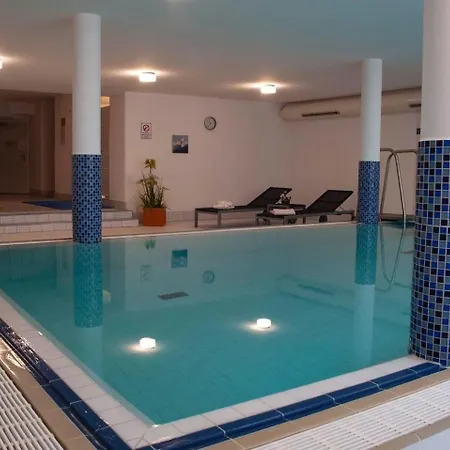 Apartment Almroeserl -225-